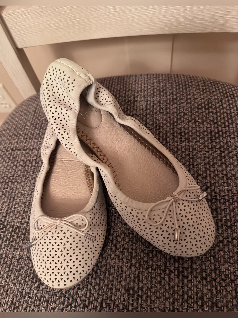 Simply Styled Cream Perforated Ballet Flats with Bow